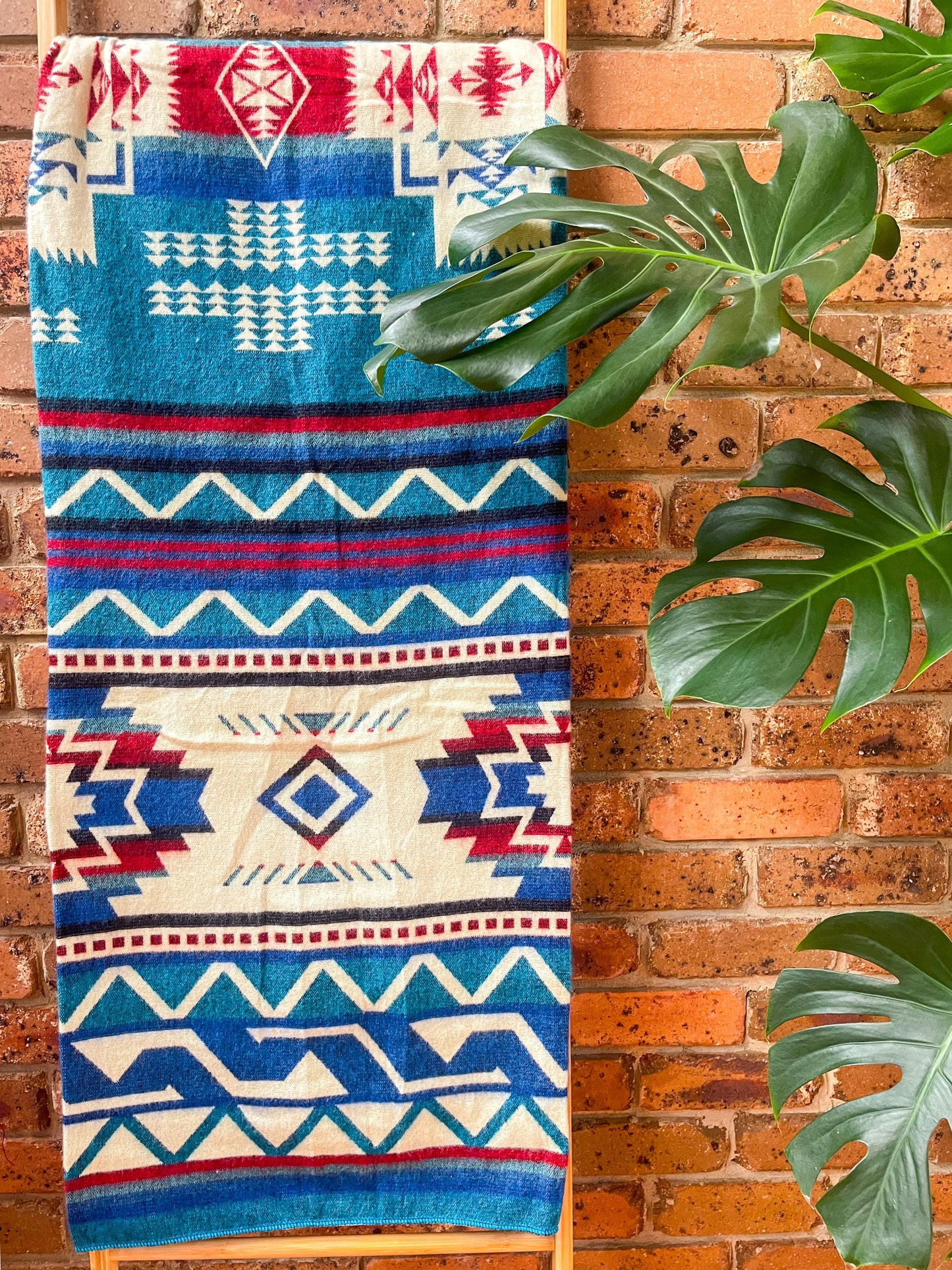 La Cruz Azul Blanket