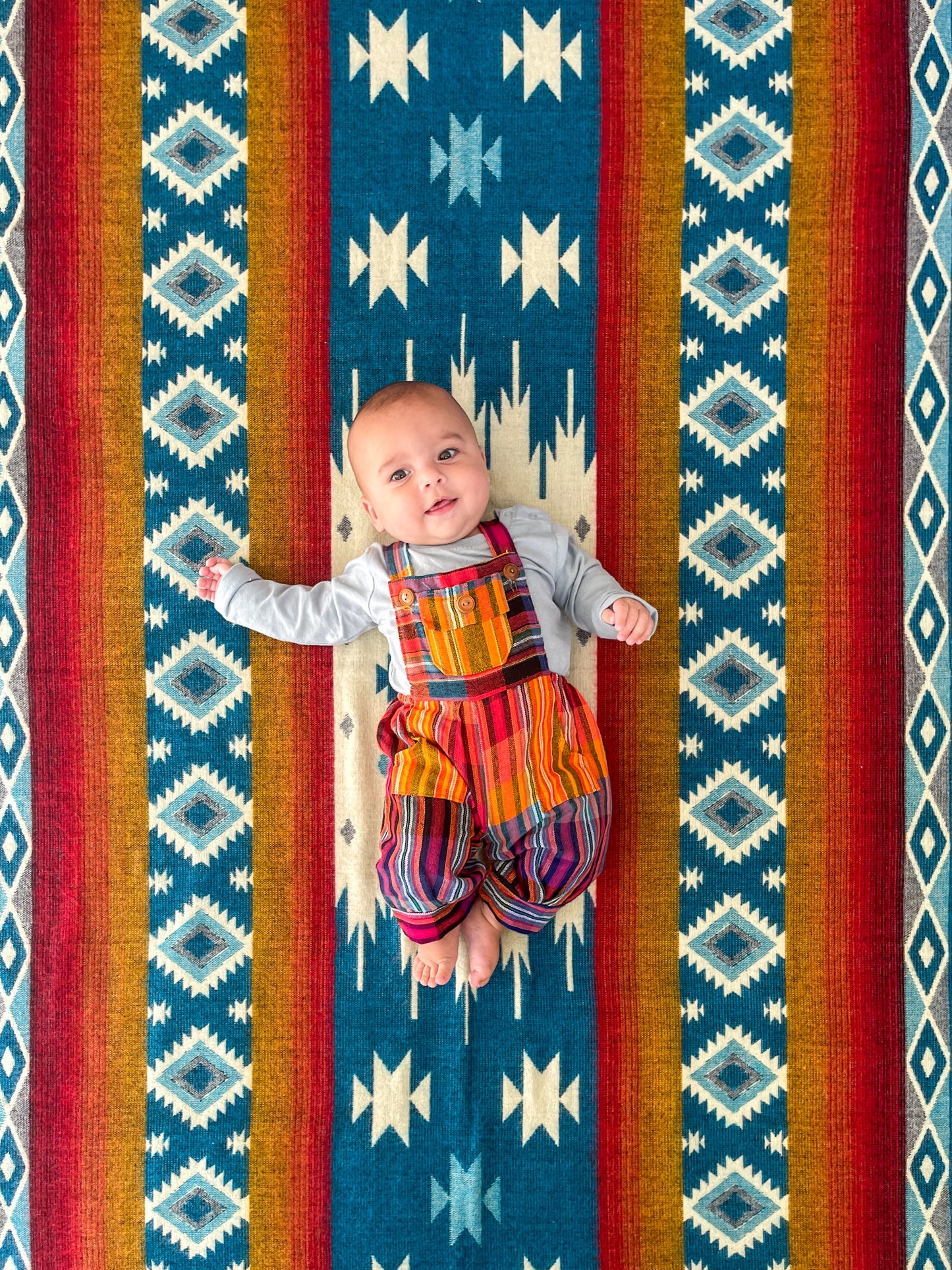Geometric Azul Blanket