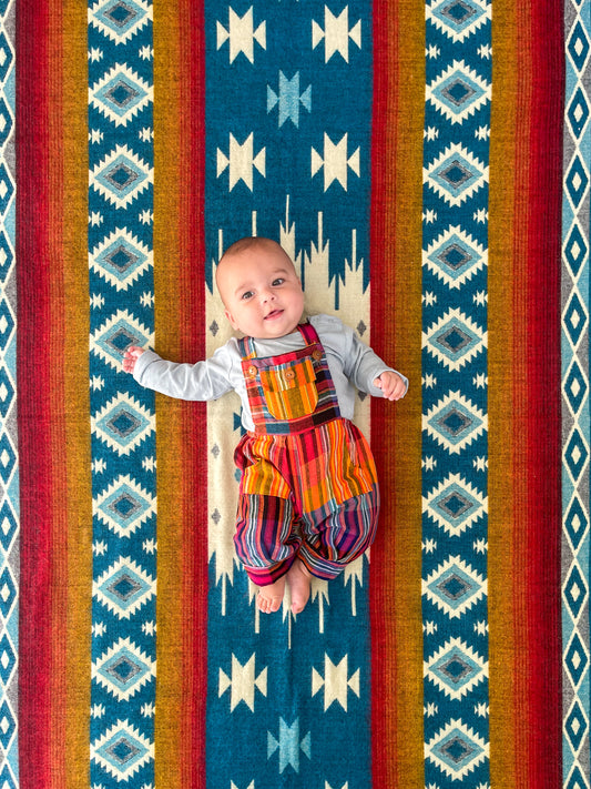 Geometric Azul Blanket