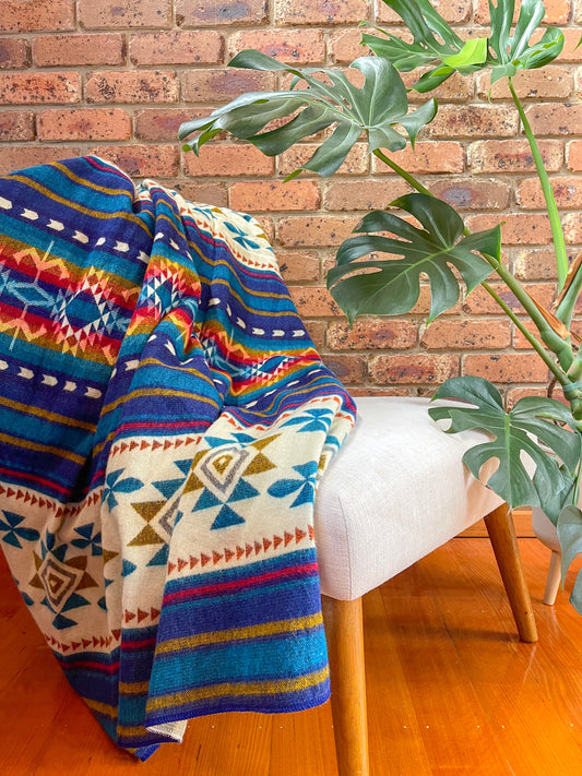 Solstice Azul Blanket