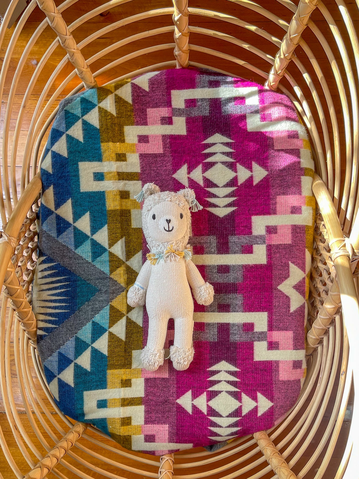 Serenity Magenta Blanket