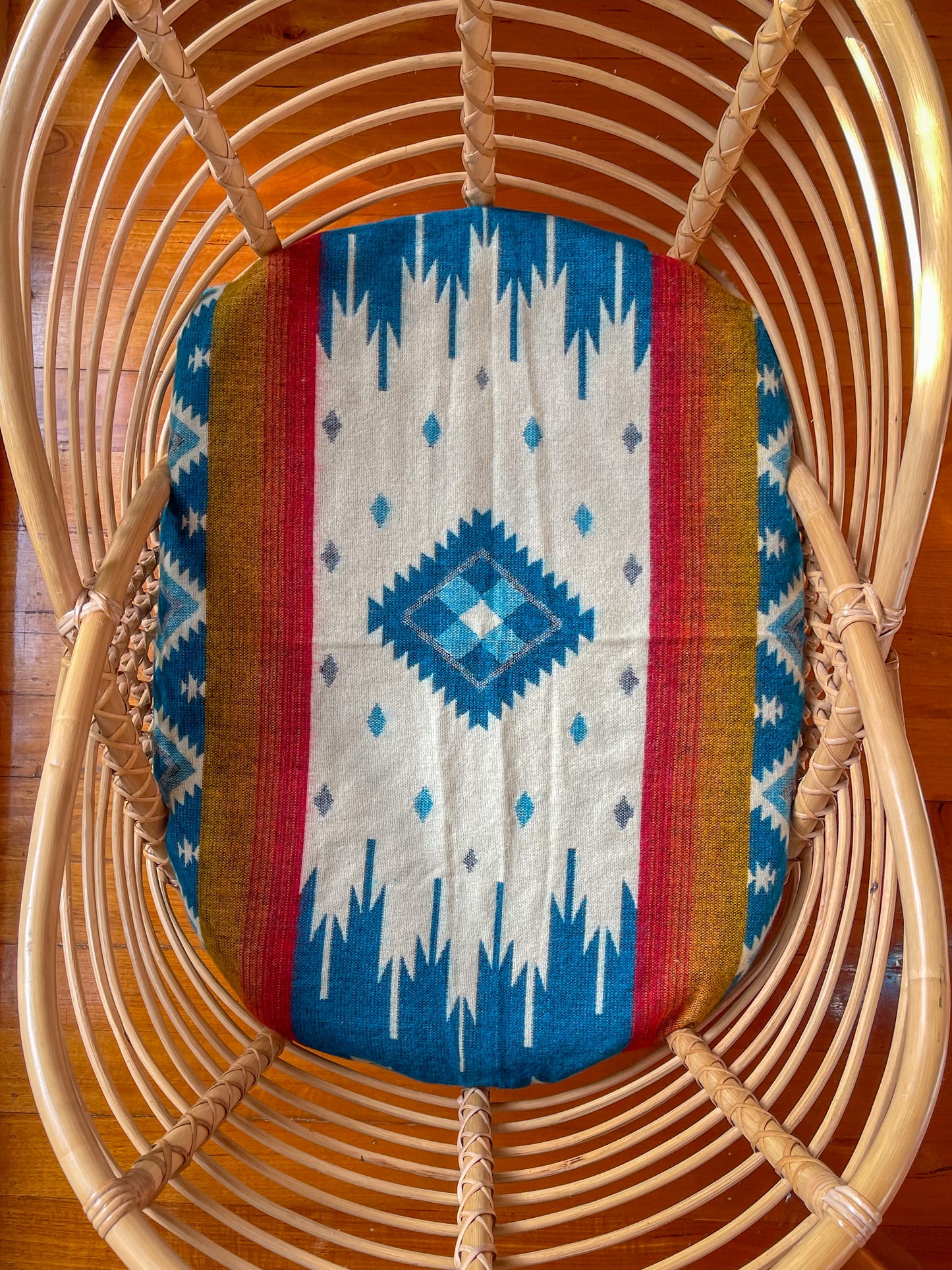 Geometric Azul Blanket